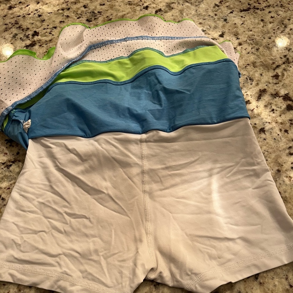 Sofibella Triumph Triple Ruffle Tiered Tennis Sko… - image 4